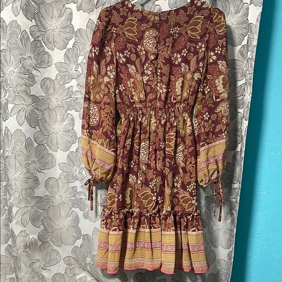 Taylor Floral Bohemian Dress size 2 - Picture 6 of 6
